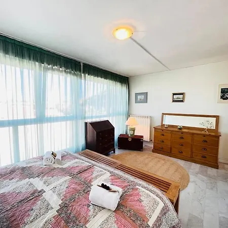 La Calade Yourhosthelper * Saint-Raphael (Var)